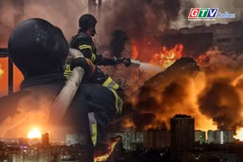 Tin thế giới 21h ngày 21-7: Nga tập kích tên lửa và UAV, gây loạt vụ cháy ở Kiev