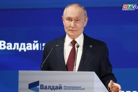 Ông Putin cảnh báo đáp trả mạnh việc châu Âu “quân sự hóa”