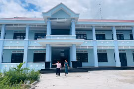 Giữ gìn cơ sở vật chất trường học dịp hè ở xã Ia Tul