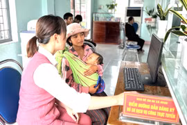 Trung tâm Phục vụ hành chính công xã Ayun: Vượt khó để gần dân hơn