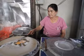 Bánh cuốn của người Tày trên vùng đất lúa