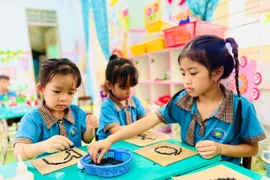 Chung tay giữ an toàn cho trẻ trong dịp hè