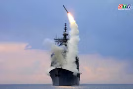 Tin thế giới ngày 1-11: Lầu Năm Góc 'bật đèn xanh' cung cấp tên lửa Tomahawk tầm xa cho Ukraine