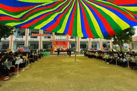 Hơn 600 học sinh xã Cửu An tham gia tuyên truyền, diễn tập phòng cháy chữa cháy và cứu nạn cứu hộ