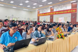 Hơn 700 đơn vị trường học được hướng dẫn sử dụng phần mềm quản lý trường học