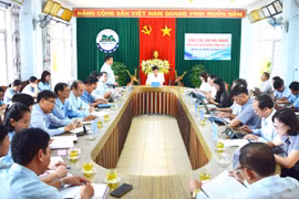 Phó Chủ tịch UBND tỉnh Lâm Hải Giang làm việc với Trường Cao đẳng Gia Lai