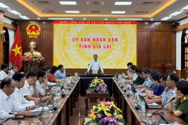 Vào cuộc với trách nhiệm cao nhất để sớm khắc phục hậu quả cơn bão và tập trung phát triển kinh tế-xã hội.