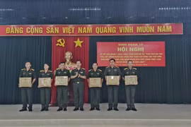 Binh đoàn 15 tuyên dương 11 tập thể, cá nhân thực hiện Đề án 1371