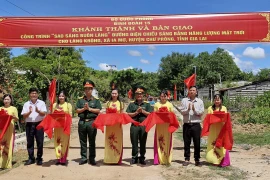 Binh đoàn 15 bàn giao 2 công trình “Sao sáng buôn làng”