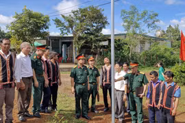 Công trình “Sao sáng buôn làng”: Nhân văn, ý nghĩa