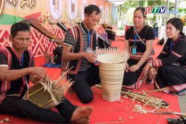 Nghề truyền thống đồng hành cùng du lịch Gia Lai