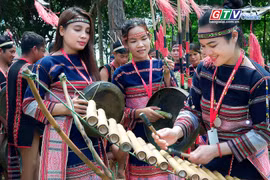 Tôn vinh bản sắc văn hóa các dân tộc trong thời kỳ hội nhập 