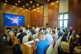60 nhà khoa học, nghiên cứu trẻ trên thế giới tham dự Hội nghị quốc tế Vật lý Hương vị