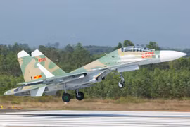 Các ban bay ở Trung đoàn Không quân 925 luôn được tổ chức linh hoạt, bảo đảm trạng thái sẵn sàng chiến đấu cao nhất. Ảnh: H.P