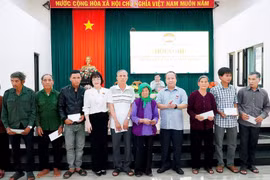 Đoàn đại biểu Quốc hội tỉnh Gia Lai tiếp xúc cử tri tại huyện Mang Yang