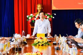 Phó Chủ tịch Thường trực UBND tỉnh Gia Lai Nguyễn Tuấn Thanh phát biểu chỉ đạo tại buổi làm việc với xã Chư Pưh. Ảnh: A.H