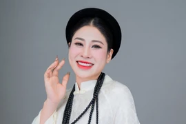 Cô gái dân tộc Thổ giành quán quân 'Đấu trường ngôi sao'