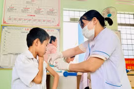 Gia Lai: Nhiều địa phương vượt chỉ tiêu trong Chiến dịch tiêm vắc xin phòng-chống dịch sởi