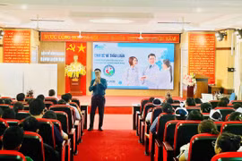 Gia Lai: Tập huấn nâng cao kỹ năng quản trị và giao tiếp, ứng xử cho nhân viên y tế