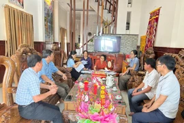 Vụ ngộ độc thực phẩm sau tiệc tân gia tại xã Ia Hiao: Phạt cơ sở nấu cỗ 35 triệu đồng, đình chỉ hoạt động 2 tháng