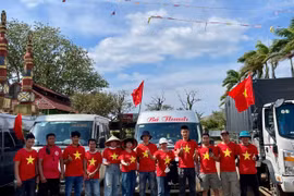 Team 81 Gia Lai hỗ trợ 30 tấn hàng cho bà con vùng lũ phía Đông tỉnh