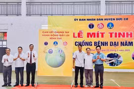 Gia Lai mít tinh phòng-chống bệnh dại 