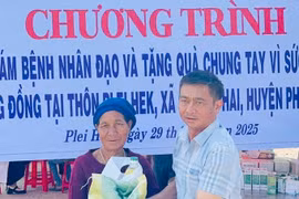 Nghĩa tình với người dân thôn Plei Hek