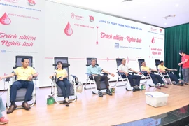 Cán bộ, nhân viên Công ty Phát triển thủy điện Sê San hiến 47 đơn vị máu