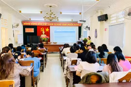 Pleiku: Trên 80 cán bộ y tế tập huấn tiêm chủng mở rộng