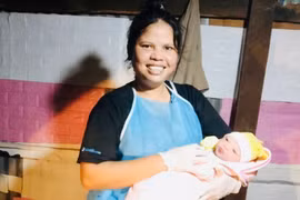 Gia Lai phấn đấu giảm tỷ lệ sinh con tại nhà xuống dưới 4%