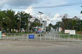 Quá hạn gần 1 tháng nhưng việc thi công đường ra Bệnh viện Nhi tỉnh Gia Lai vẫn chậm trễ