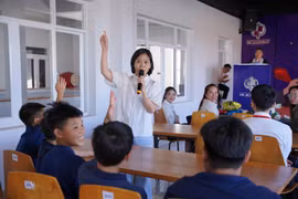 Bệnh viện Hùng Vương Gia Lai truyền thông giáo dục sức khỏe học đường cho học sinh