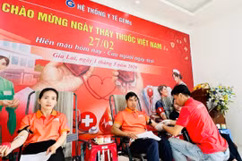 Gần 50 cán bộ, nhân viên Hệ thống Y tế GEMs tham gia hiến máu cứu người