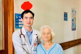 Bệnh viện Đại học Y Dược - Hoàng Anh Gia Lai cứu sống bệnh nhân 88 tuổi ngưng tim