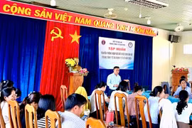 Gia Lai: Tập huấn về truyền thông nguy cơ sức khỏe cho cán bộ y tế cơ sở
