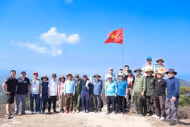 Ủy ban nhân dân tỉnh Gia Lai tổ chức đoàn khảo sát núi Chư Nâm