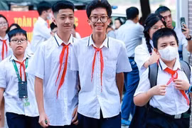 Miễn học phí cho học sinh công lập trên cả nước