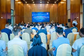 Khai mạc Trường hè nâng cao về lý thuyết trường lượng tử và lực hấp dẫn lượng tử 2025