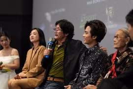 NSƯT Công Ninh dành lời khen cho dàn diễn viên của 'Gia đình hổ báo chồn'