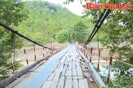 Người dân làng Amil cần lắm một cây cầu dân sinh