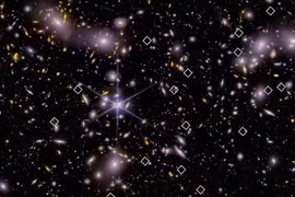 Thứ biến đổi vũ trụ 13 tỉ năm trước lộ ra trong bức ảnh NASA