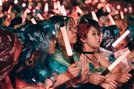 Show Anh trai đêm cuối gặp 'chông gai'