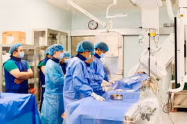 Nhiều bệnh viện trên địa bàn tỉnh đã triển khai áp dụng kỹ thuật mới nhằm nâng cao chất lượng khám-chữa bệnh cho người dân. Ảnh: N.N