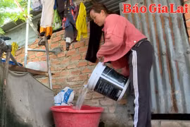 Nhiều hộ đồng bào dân tộc thiểu số lo lắng vì thiếu nước sạch