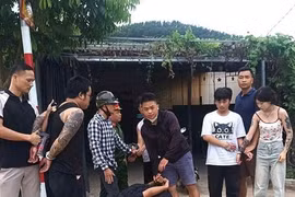 Bắt 4 đối tượng người nước ngoài cướp xe ô tô tại nút giao cao tốc