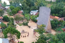 Chùm ảnh: Làng trong phố - Vẹn nguyên những giá trị văn hóa truyền thống