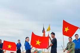 Tuổi trẻ Hà Tĩnh ra quân bảo vệ môi trường biển