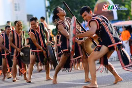 Toàn cảnh Gia Lai 24h: Đề xuất đưa Gia Lai trở thành điểm đến của các sự kiện nghệ thuật quốc tế
