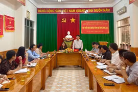 Khối thi đua các cơ quan Đảng tỉnh Gia Lai tham gia xây dựng 20 nhà ở tại huyện Chư Pưh