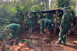 Đồn Biên phòng Ia O hỗ trợ sinh kế cho hộ nghèo biên giới